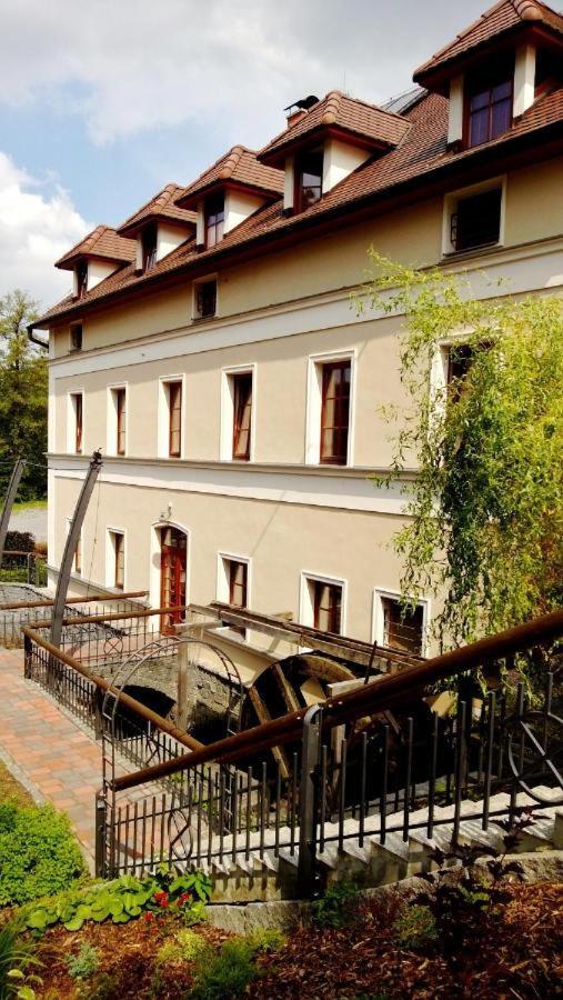 Mlyn Mitrovice Hotel Pribram Exterior photo